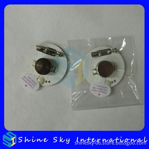 Fashionable Classical Flashing Phantom Pin